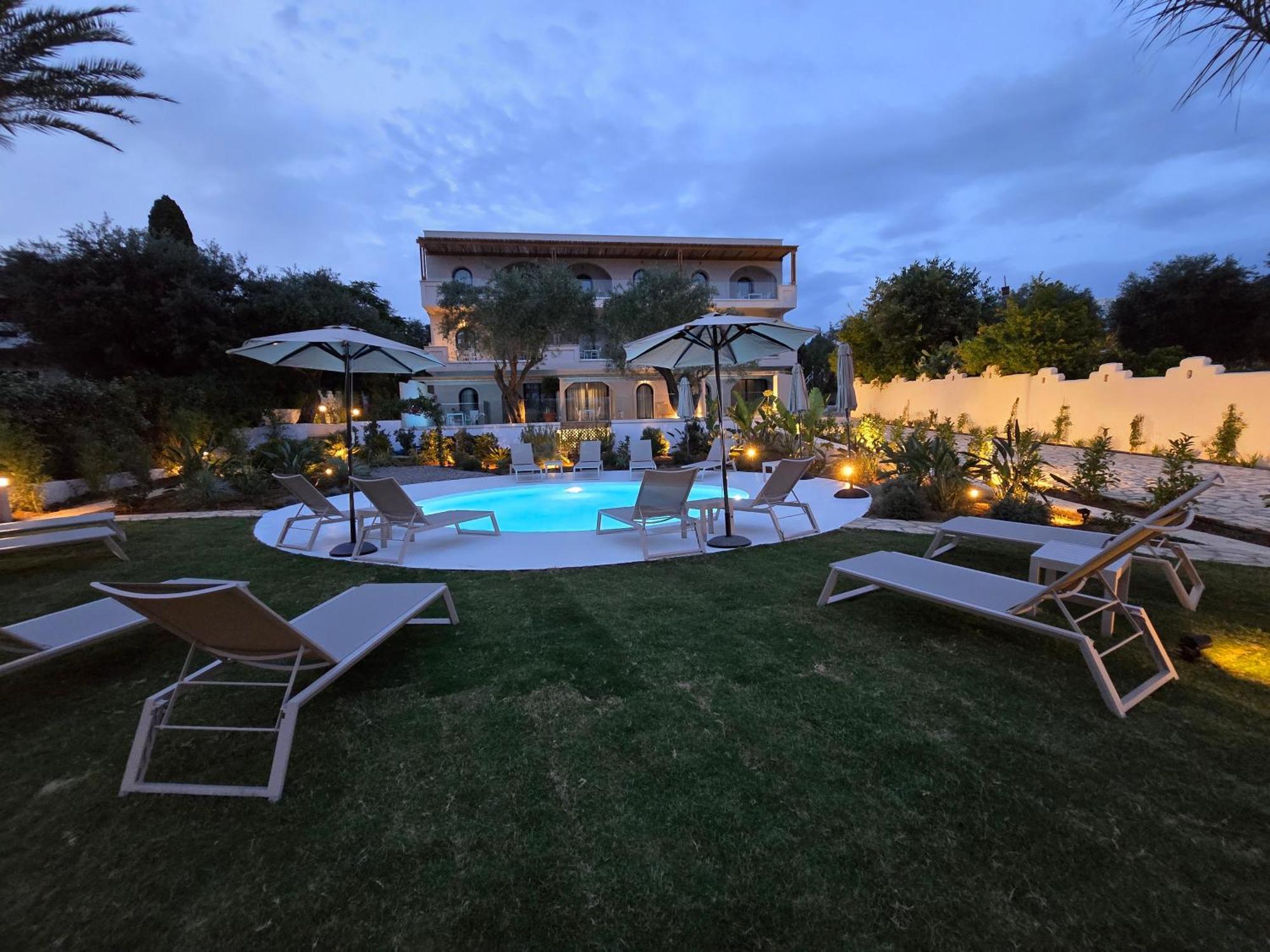 Loadstar Rooms & Suites Контокалі Екстер'єр фото